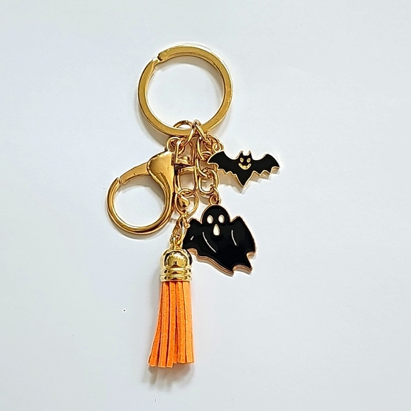 Ghost Bat Backpack Keychain Purse Charm, Black w/ Tassel ~ Halloween Gift  Treat - Picture 6 of 6